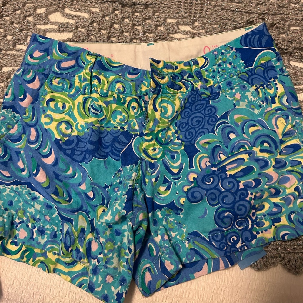 Lilly Pulitzer Callahan Shorts (Size 0)